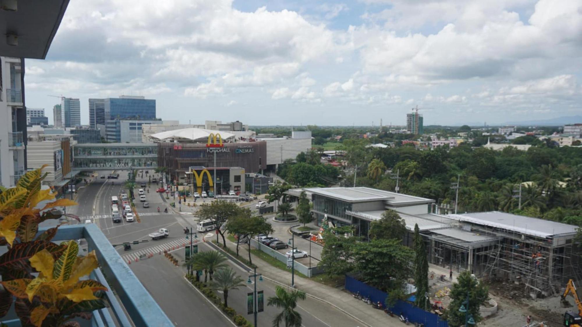 Deluxe Condo 2 Bedroom, 7Th Floor Room Bc In One Madison Tower 3, Megaworld Boulevard, Mandurriao Iloilo City, Philippines Екстер'єр фото