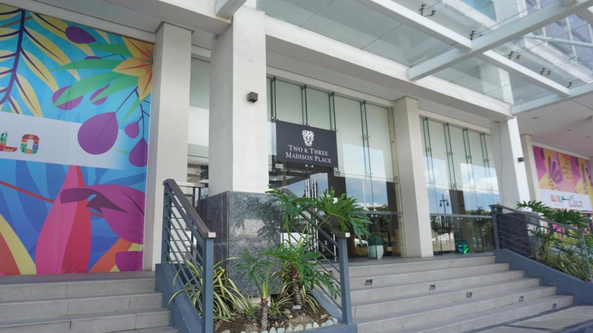Deluxe Condo 2 Bedroom, 7Th Floor Room Bc In One Madison Tower 3, Megaworld Boulevard, Mandurriao Iloilo City, Philippines Екстер'єр фото